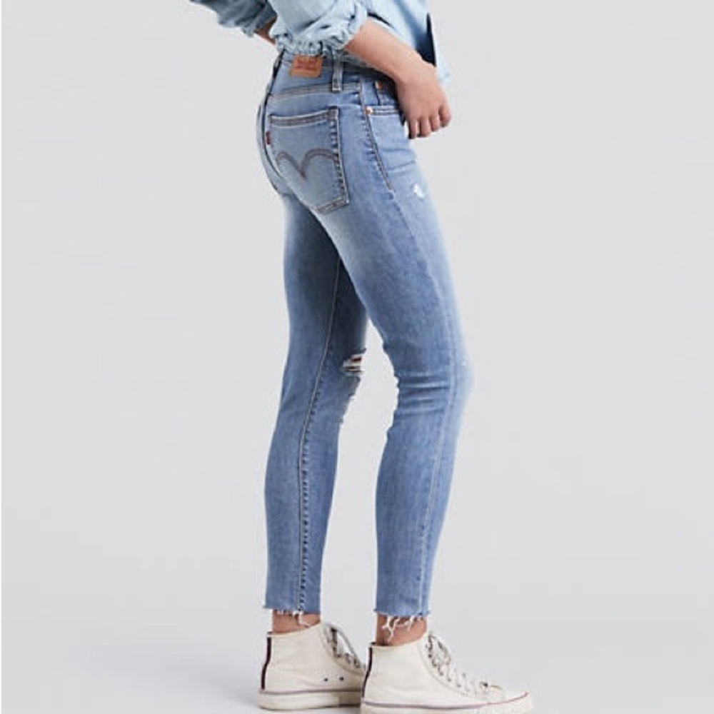 Levi’s wedgie skinny jeans
